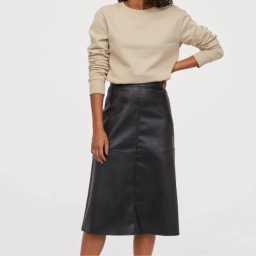 H&M Black Faux Leather Pencil Skirt